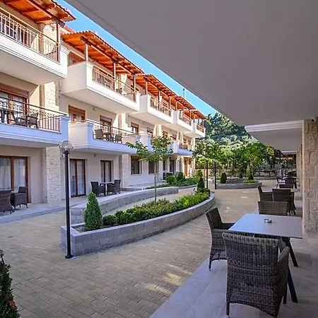 Hotel de apartamente Apanemia By Flegra 4*