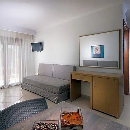 Apanemia By Flegra Hotel de apartamente 4*