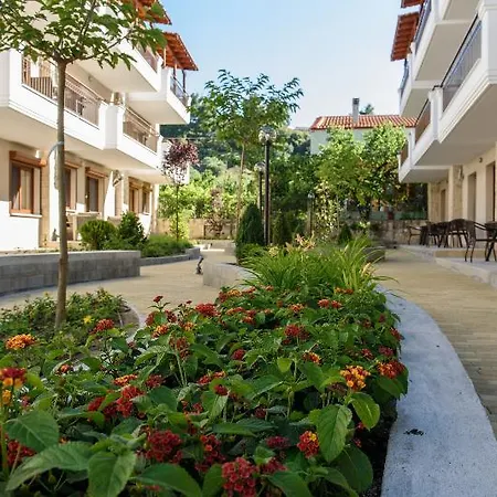 Apanemia By Flegra Πευκοχώρι