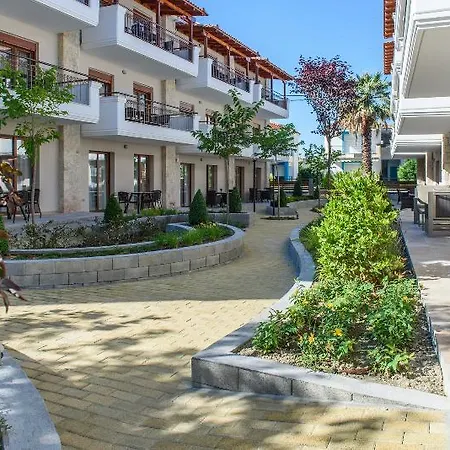 Ξενοδοχείο με διαμερίσματα Apanemia By Flegra Πευκοχώρι