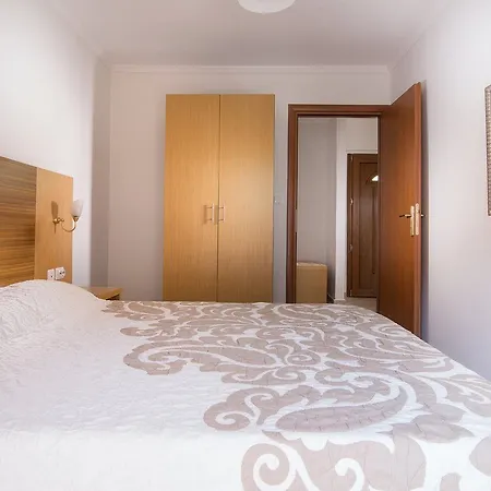 Hotel de apartamente Apanemia By Flegra